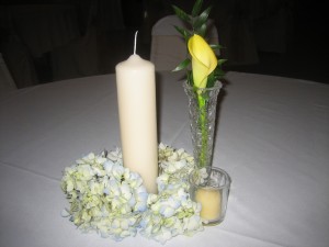 This simple trio appeared on cocktail tables.