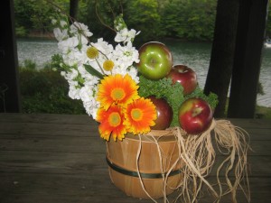 Kale was used as filler, in keeping with the harvest look, in this basket also.