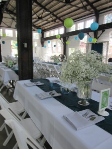 Baby's breath complimented Leah's blue-green color scheme.